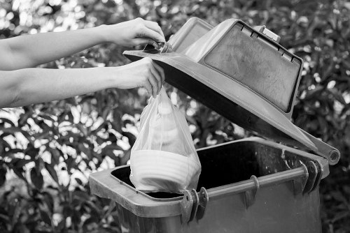 Scheduling home clearance service in Dulwich